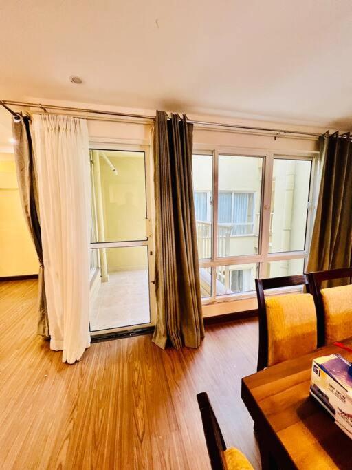 Penthouse 3 Bedroom Apartment With A Beautiful View Pokhara Exterior foto